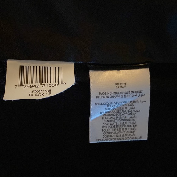 BCBGmaxazria Black Tuxedo Long Vest. 2 inside Pockets, 3 outer Pockets. - Picture 6 of 6